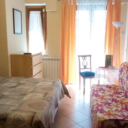 Europa Apartment *